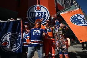 Edmonton Oilers Fans Pre-Game Buzz