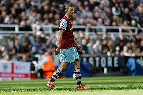 Newcastle United v West Ham United - Premier League