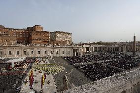 Pope Francis Presides Easter Mass - Vatican