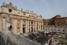 Pope Francis Presides Easter Mass - Vatican