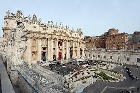 Pope Francis Presides Easter Mass - Vatican