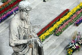 Pope Francis Presides Easter Mass - Vatican