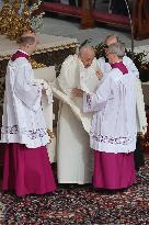 Pope Francis Presides Easter Mass - Vatican