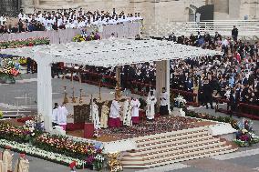 Pope Francis Presides Easter Mass - Vatican