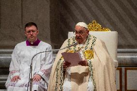 Pope Francis Presides The Easter Vigil - Vatican