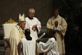 Pope Francis Presides The Easter Vigil - Vatican