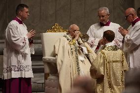 Pope Francis Presides The Easter Vigil - Vatican