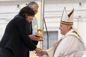 Pope Francis Presides Over Easter Sunday Mass - Vatican