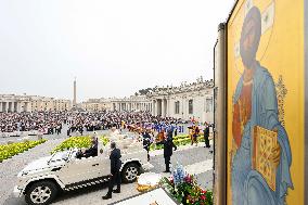 Pope Francis Presides Over Easter Sunday Mass - Vatican