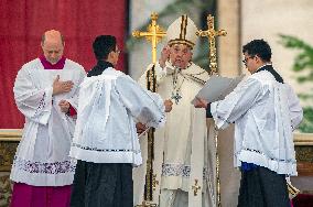 Pope Francis Presides Over Easter Sunday Mass - Vatican