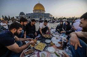 Iftar At Al-Aqsa Mosque - Jerusalem