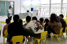 CHINA-GUIZHOU-GUIYANG-AUTISM CHILDREN-TEACHER (CN)