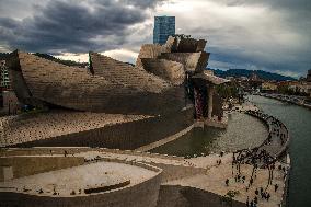 Guggenheim Museum of Modern Art - Bilbao