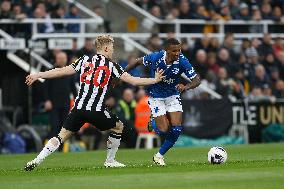 Newcastle United v Everton FC - Premier League