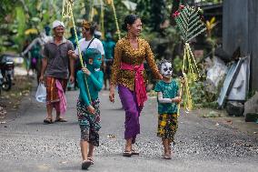 Colorful Tradition Of Ngerebeg In Bali