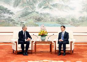 CHINA-BEIJING-HAN ZHENG-ROYAL PHILIPS-CEO-MEETING (CN)