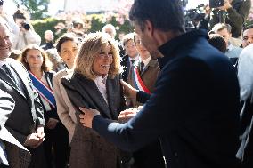 Brigitte Macron visits the medical educational institute Leonce Malecot - Saint-Cloud