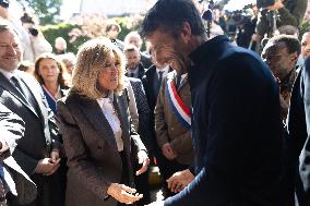 Brigitte Macron visits the medical educational institute Leonce Malecot - Saint-Cloud