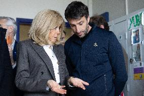 Brigitte Macron visits the medical educational institute Leonce Malecot - Saint-Cloud