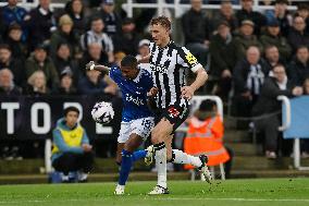 Newcastle United v Everton FC - Premier League