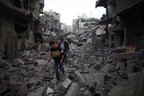 MIDEAST-GAZA-MAGHAZI REFUGEE CAMP-ISRAEL-AIRSTRIKE