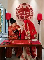 Xinhua Headlines: Why are young Chinese streamlining, personalizing their wedding ceremonies?