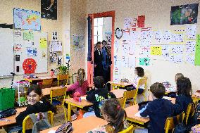 Macron Visits A Primary School And LAB9A - Paris
