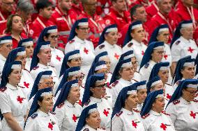 Pope Francis Meets Members Of The Italian Red Cross - Vatican