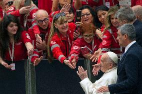 Pope Francis Meets Members Of The Italian Red Cross - Vatican