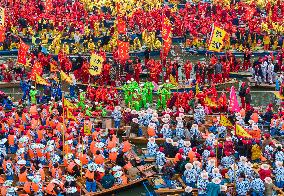 Boats Show in Taizhou