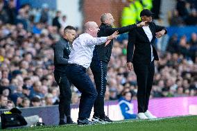 Everton FC v Burnley FC - Premier League