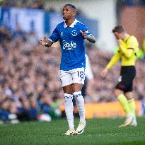 Everton FC v Burnley FC - Premier League