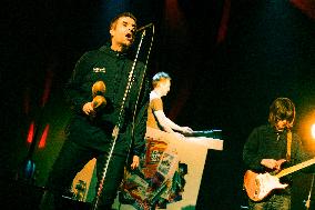 Liam Gallagher & John Squire Perform Live In Milan, Italy
