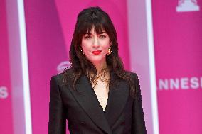 7th Canneseries - Pink Carpet