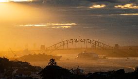 AUSTRALIA-SYDNEY-CITY VIEW