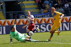 Frosinone Calcio v Bologna FC - Serie A TIM