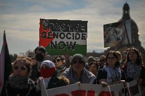 Rally 'Stop Genocide Now' Held In Edmonton