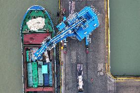Yangzhou Port Trade