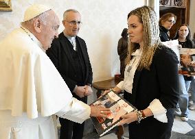 Pope Francis Meets With Relatives Of Israelian Hostages - Vatican