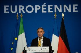 Joint Press Conference At Trilateral Summit France Italy Germany