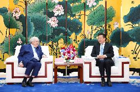 CHINA-BEIJING-XINHUA-PRESIDENT-TASS-FIRST DEPUTY DIRECTOR-GENERAL-MEETING (CN)