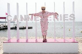 The Zweiflers Photocall - Day 4 - Cannes