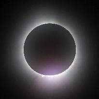 Total solar eclipse sweeps across N. American continent