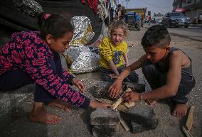 Israel Steps Up Preparation For Rafah Invasion