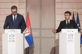 French And Serbian Presidents Press Conference - Paris