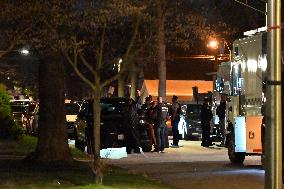 SWAT Incident With Man Who Potentially Is Armed In Chicago Illinois
