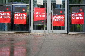 Post Bank Workers Go On Strike In Cologne