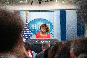 Press White House Press Briefing By Secretary Karine Jean-Pierre And Jake Sullivan Spoke To The Press .
