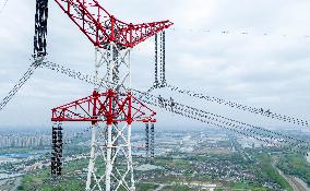 West-east Power Transmission Maintenance
