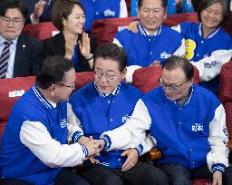 SOUTH KOREA-SEOUL-PARLIAMENTARY ELECTIONS-EXIT POLLS